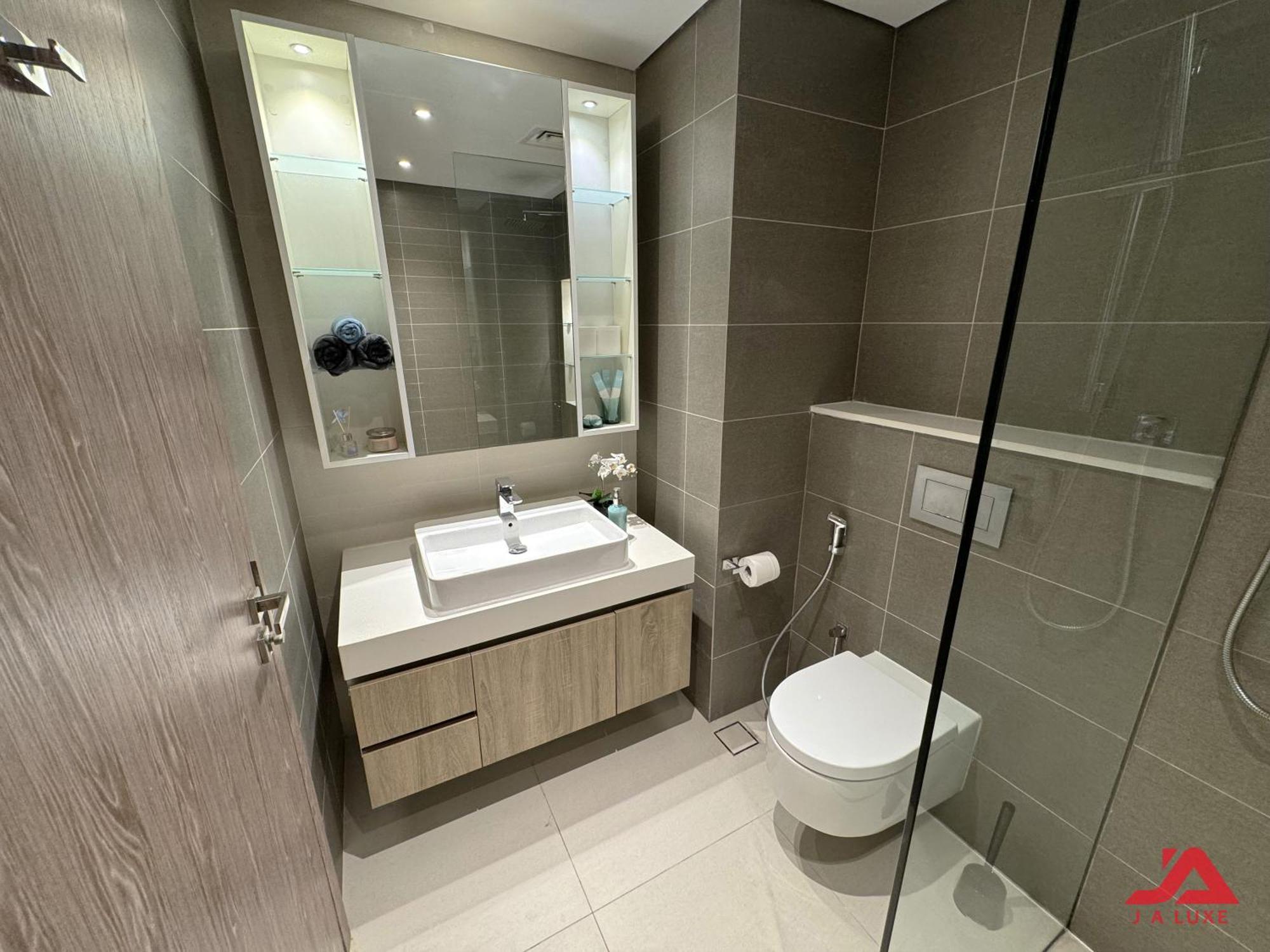 Cozy Sea View Apt In Liv Residence Tower, Dubai Marina Cozy Marina & Sea View Apt In Bay Central Tower With Modern Gym & Pool, Steps To Jbr Beach & Metro Extérieur photo