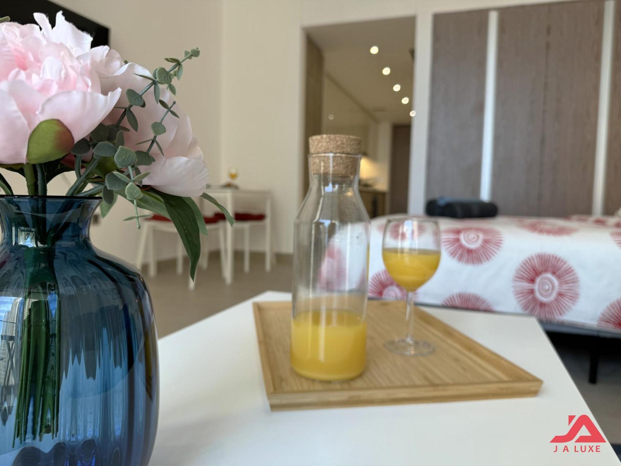 Cozy Sea View Apt In Liv Residence Tower, Dubai Marina Cozy Marina & Sea View Apt In Bay Central Tower With Modern Gym & Pool, Steps To Jbr Beach & Metro Extérieur photo